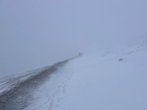 Icy margins on Llanberis path